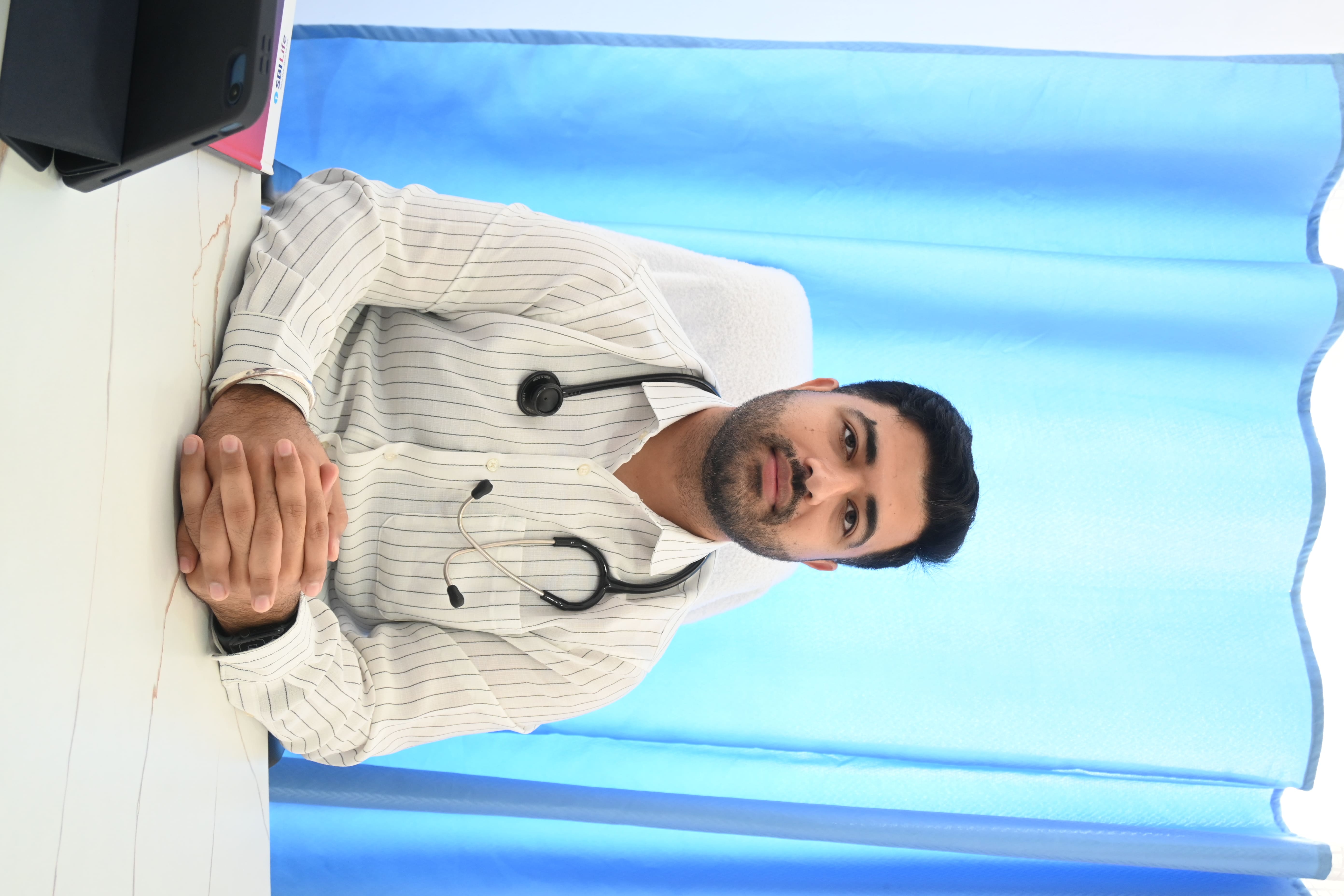 Dr. Nishant Kamboj